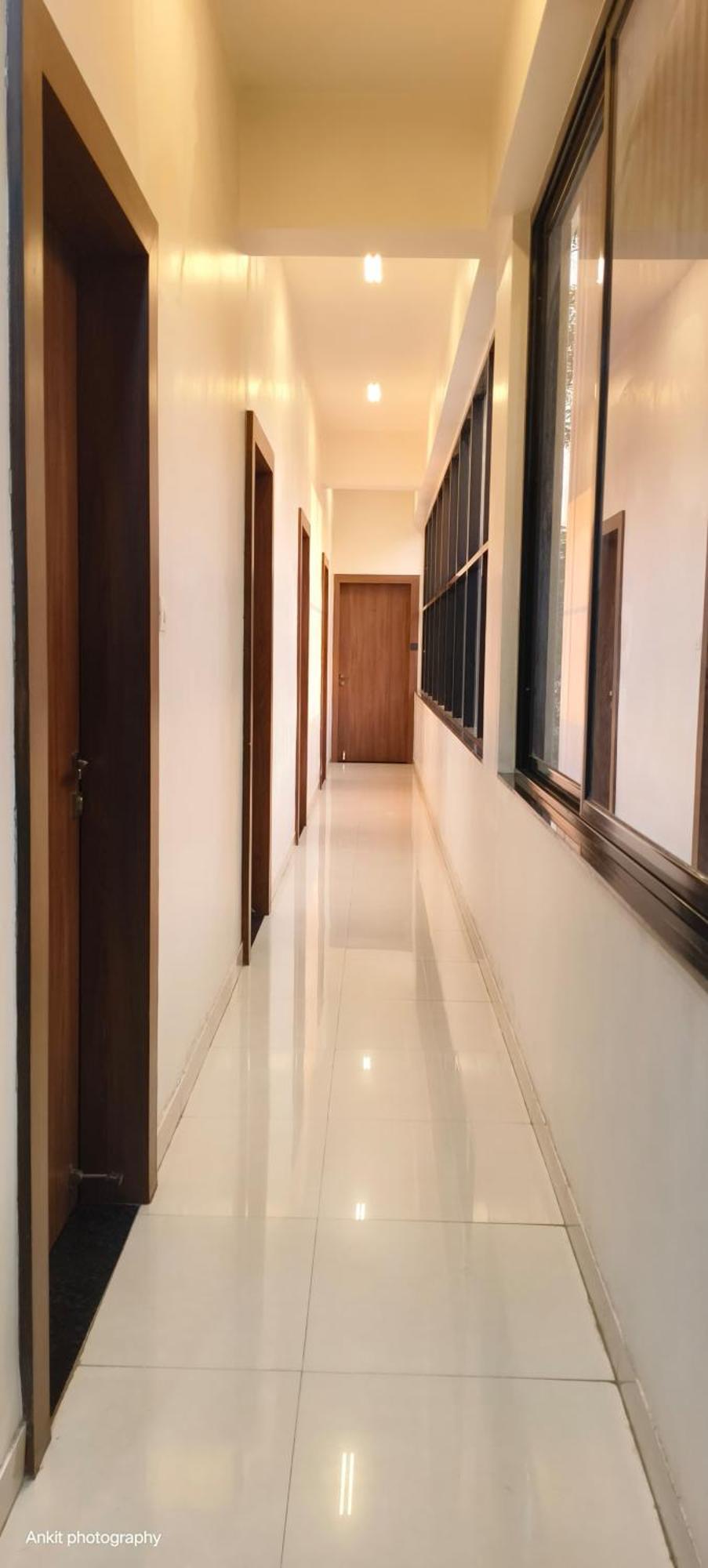 Fabhotel Royal Suits - Nr Mahadji Shinde Chhatri Mundhva Exterior photo